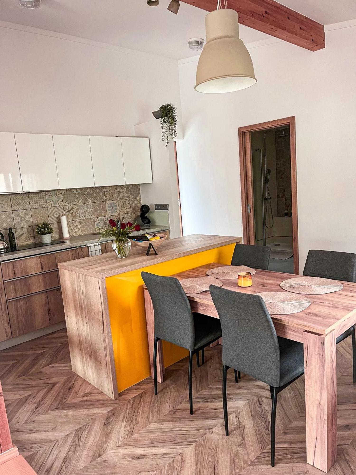 Apartmán NIKLAN Rožnov pod Radhoštěm Exteriér fotografie